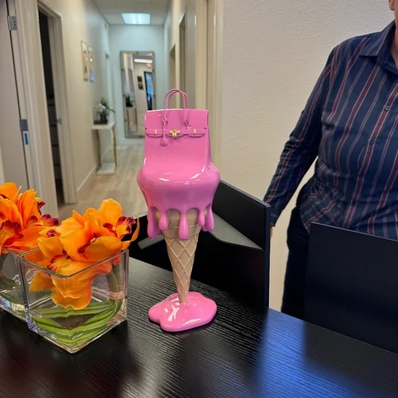 Melting Birkin Cone Statue - Picture 2 of 4